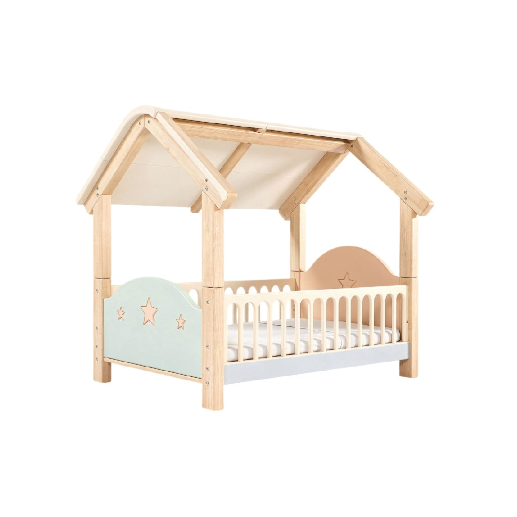 **Technische titel in het Nederlands: Houten Kinderbed met Huisontwerp en Beschutting**